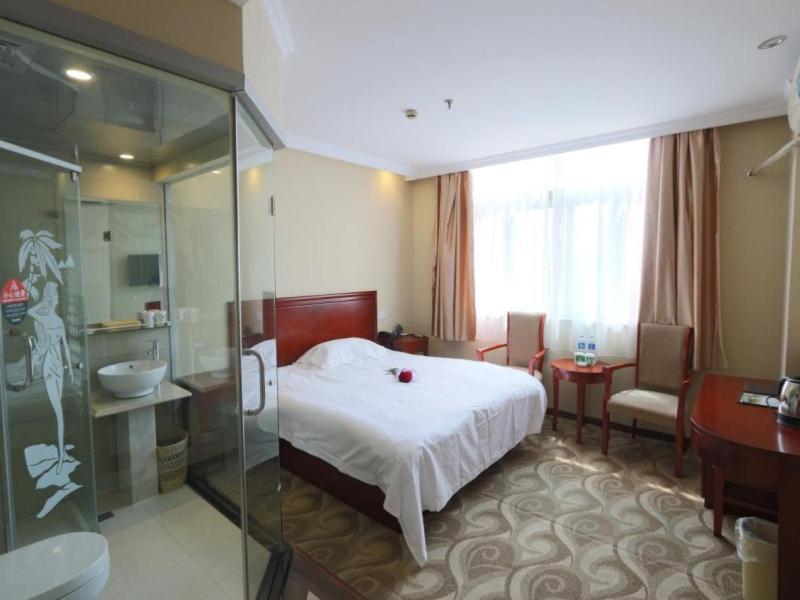 Greentree Inn Shanghai Pudong Airport Huaxia East Road Railway Station Shell Hotel المظهر الخارجي الصورة